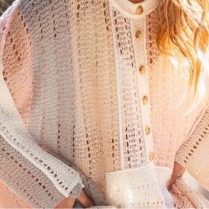 POL Cozy Open Knit Swea with Wooden Faux Buttons size Small but can fit up to XL